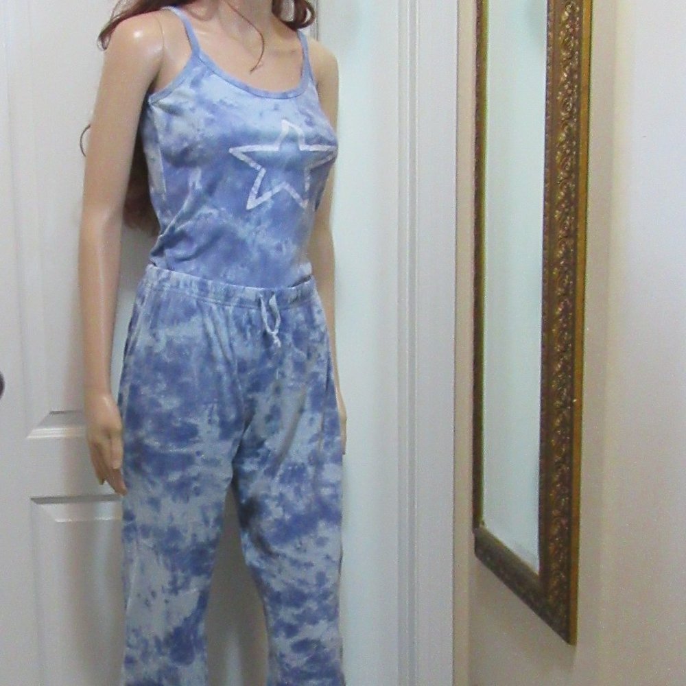 2 Piece Pajama Set Size Ladies Small Garage--Add to a item mentioned 2 for $15.